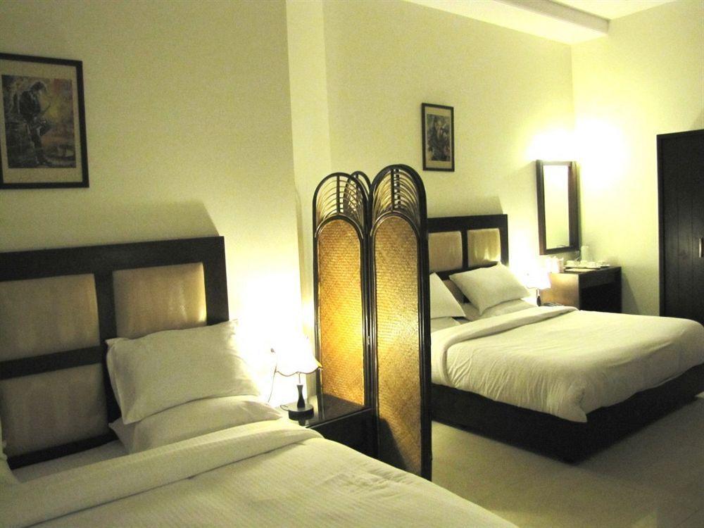 Hotel Prems Paradise Amritszár Kültér fotó