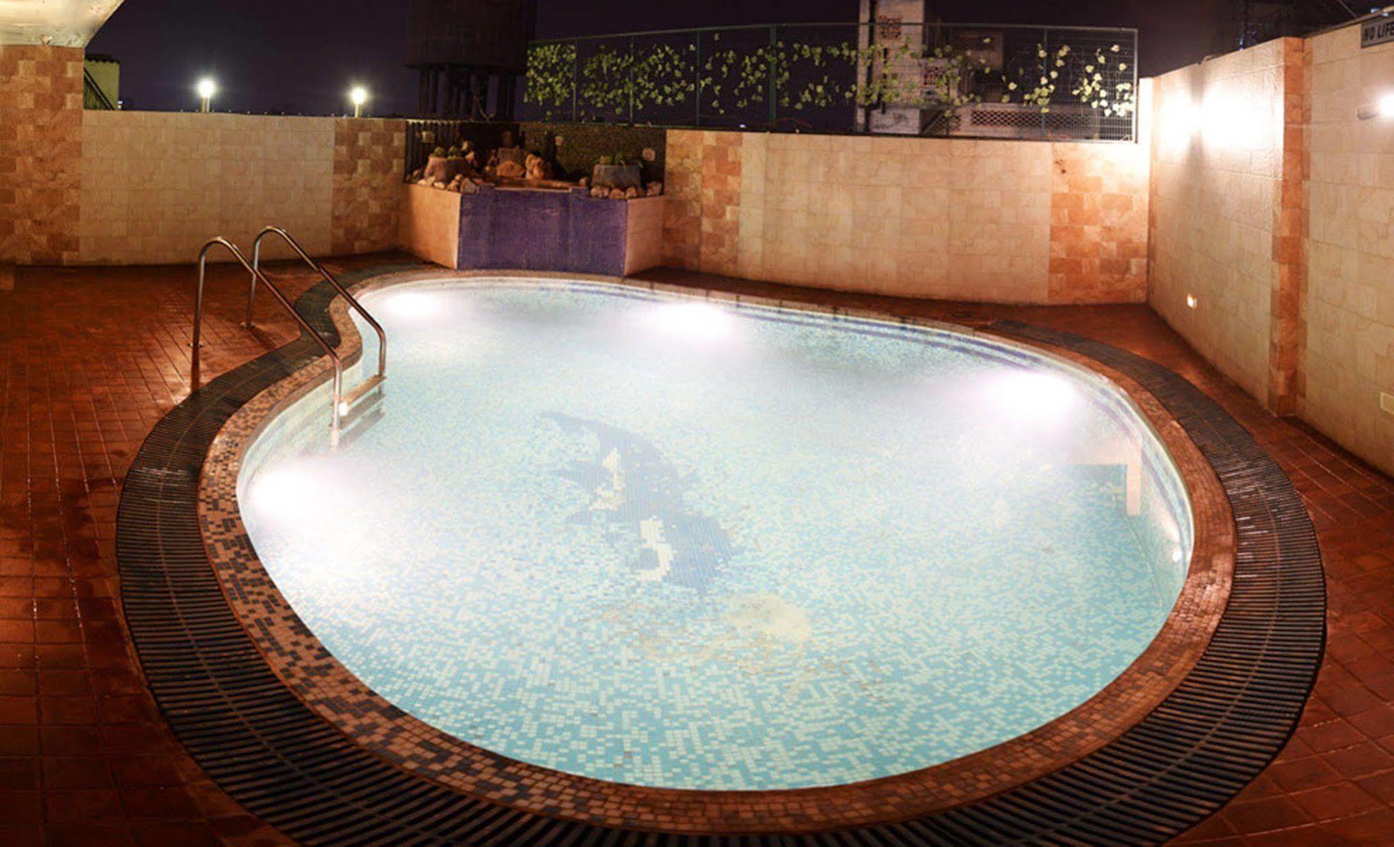 Hotel Prems Paradise Amritszár Kültér fotó